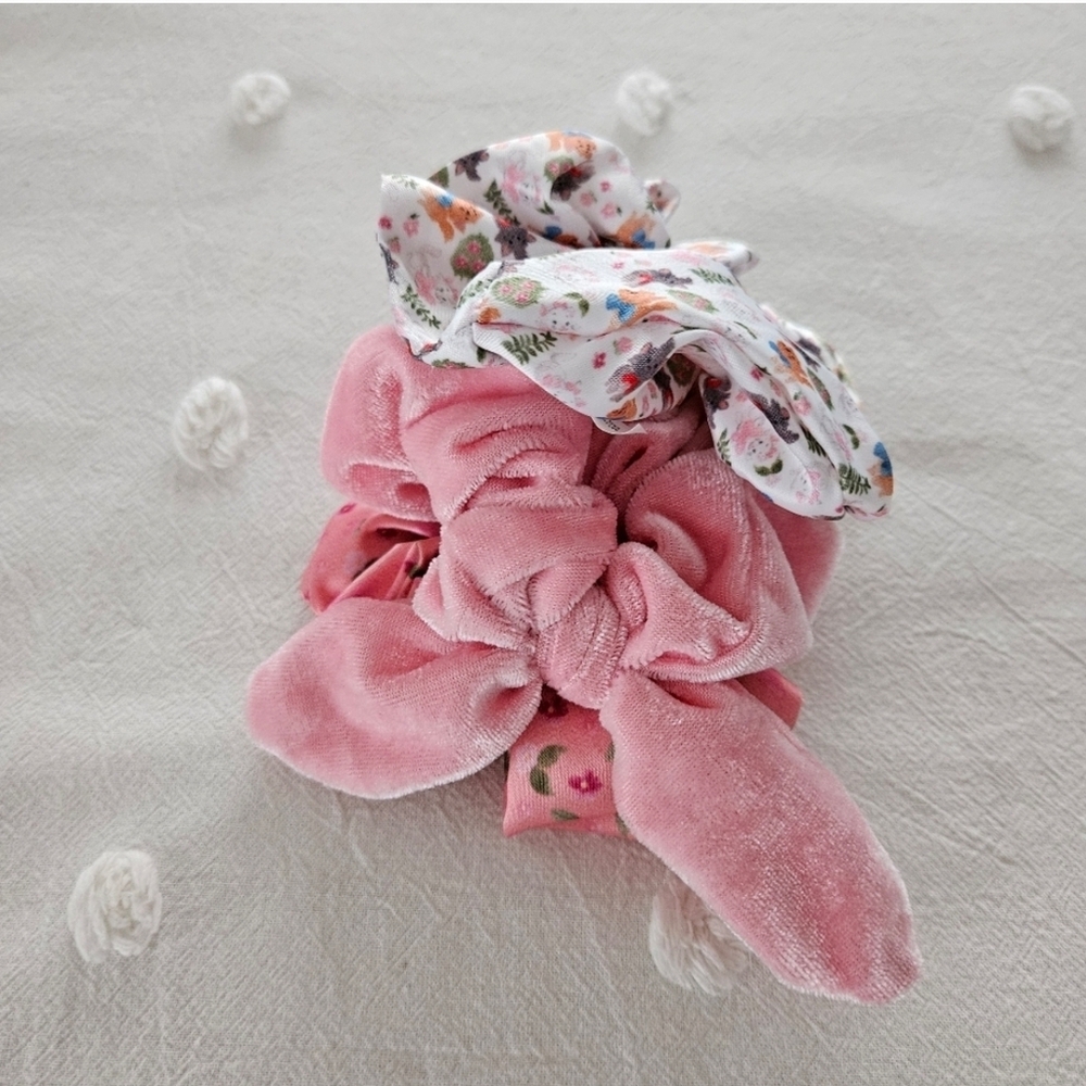 Disney The Aristocats Scrunchies Set